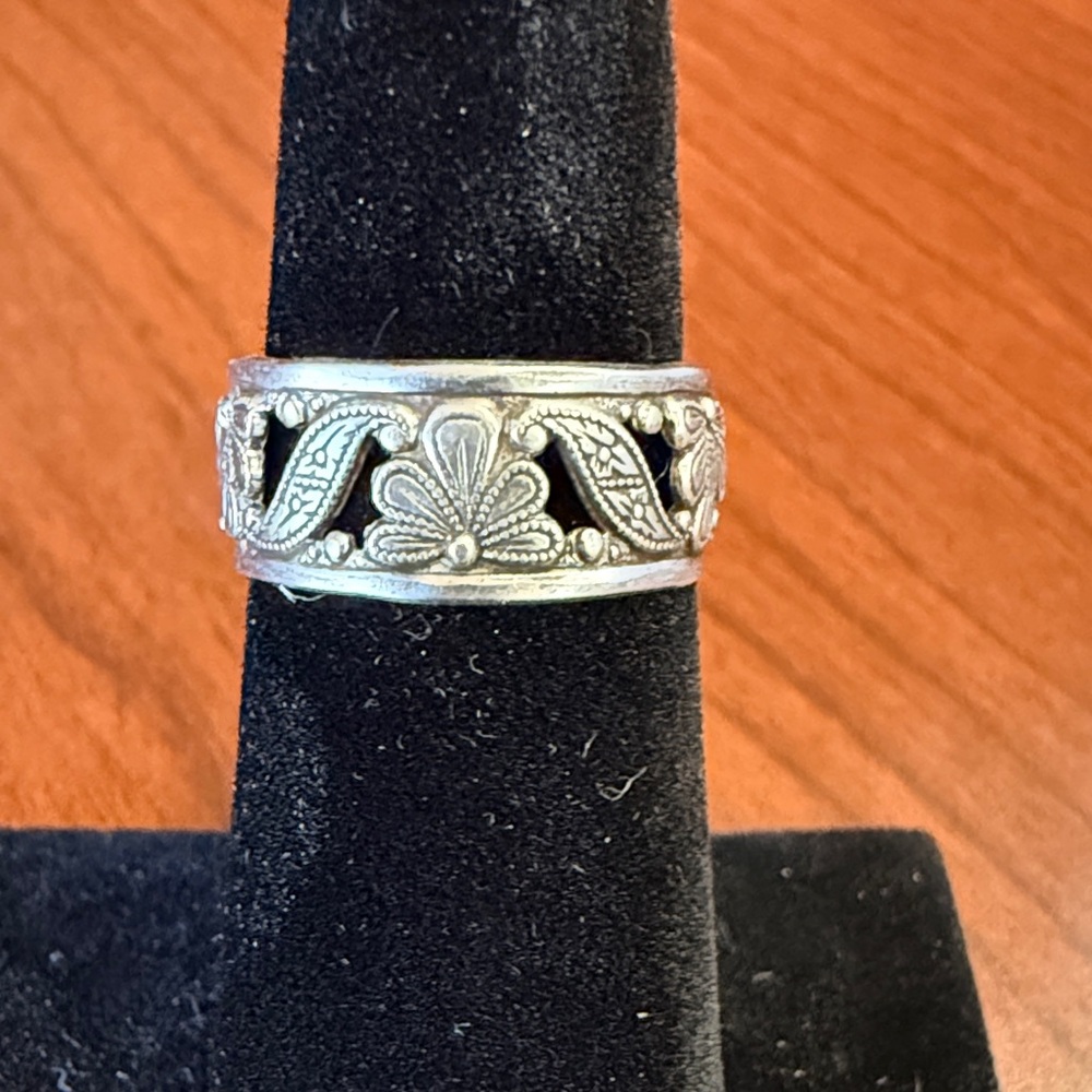 Vintage 925 Sterling Silver Paisley Floral Band Stacker Ring Size 5.5